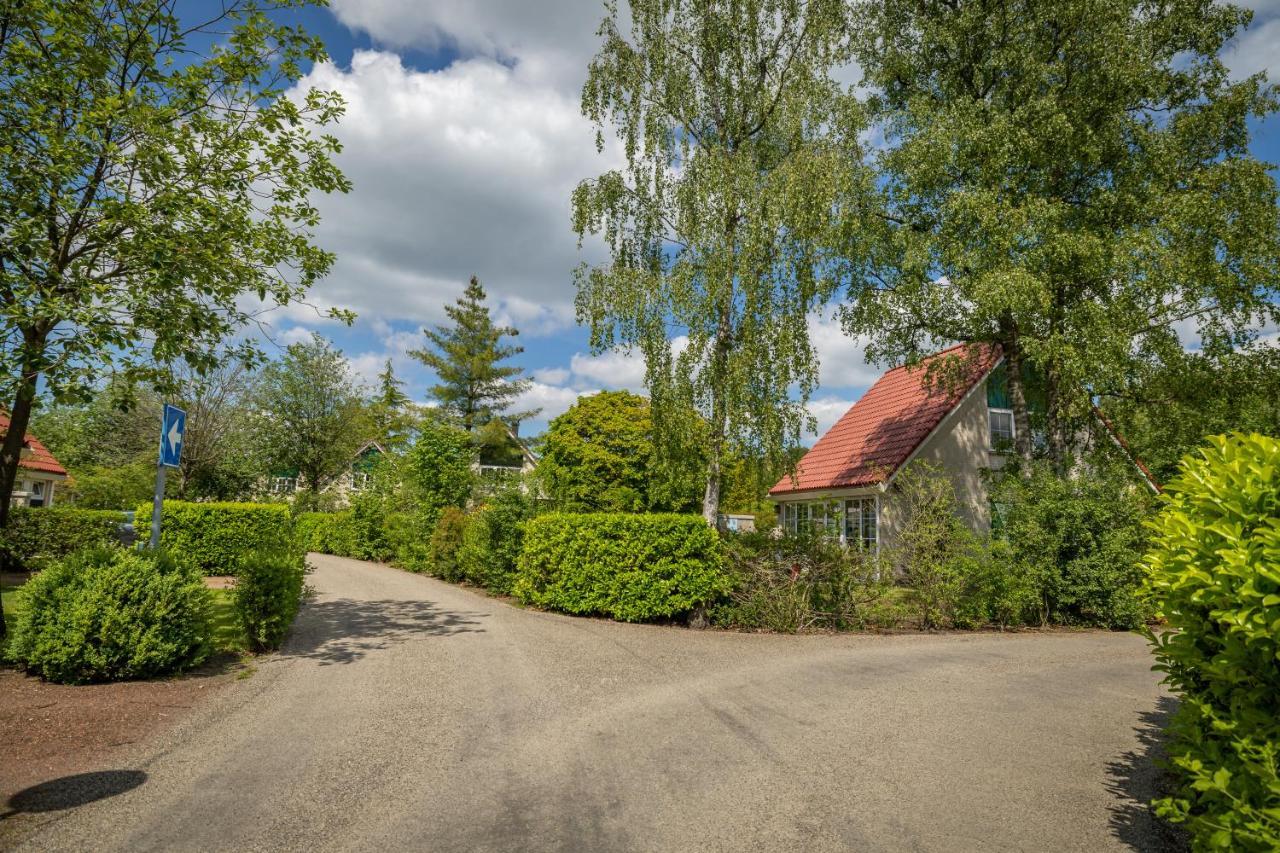 Bungalow - 6 Personen Gelegen In De Nabije Omgeving Van Avonturenpark Hellendoorn En De Prachtige Sallandse Heuvelrug En Eelerberg Zewnętrze zdjęcie